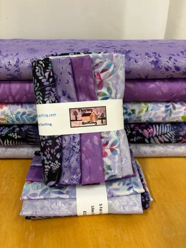 Lilacs 5 Fat Quarter Bundle Pack 